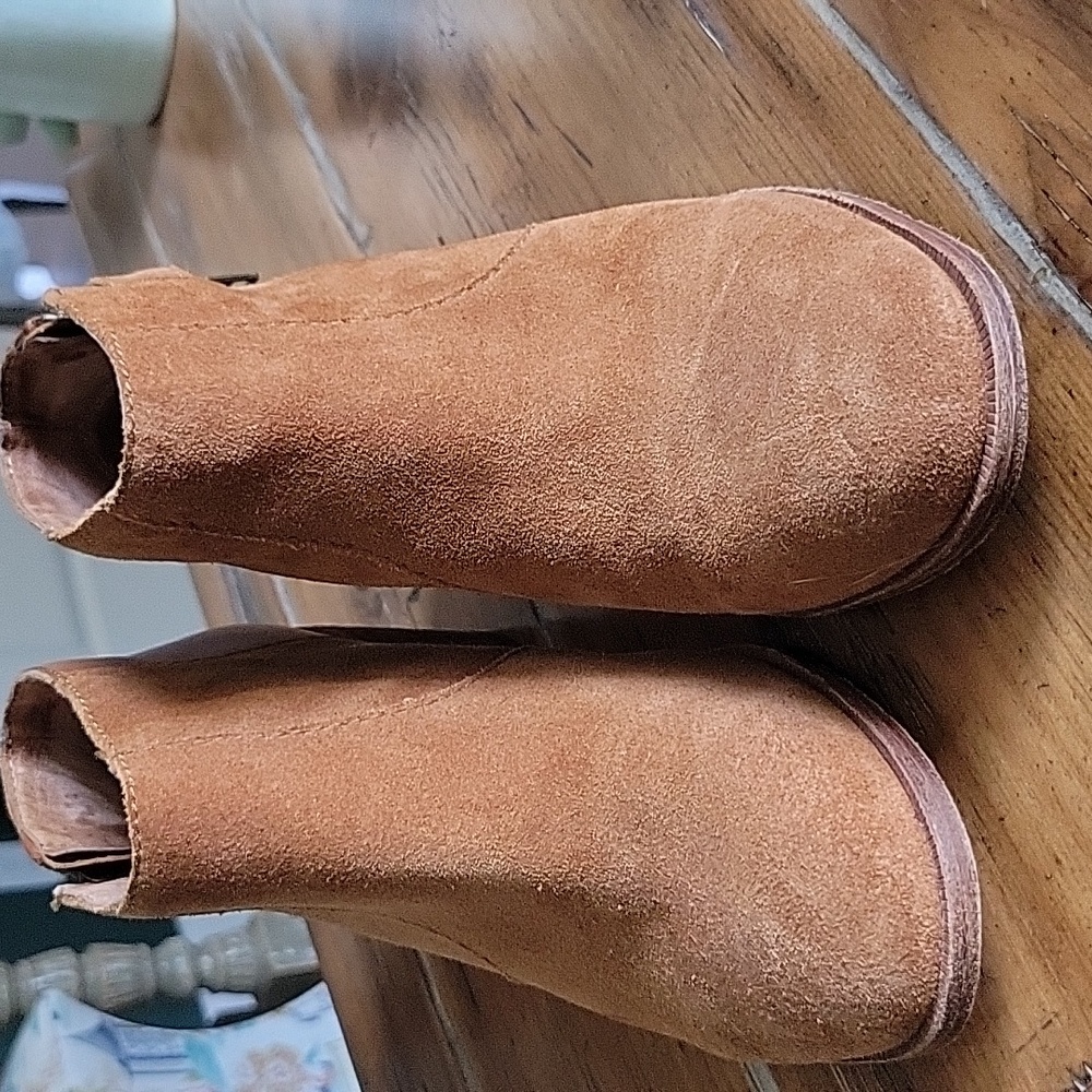 Madewell Suede bootie